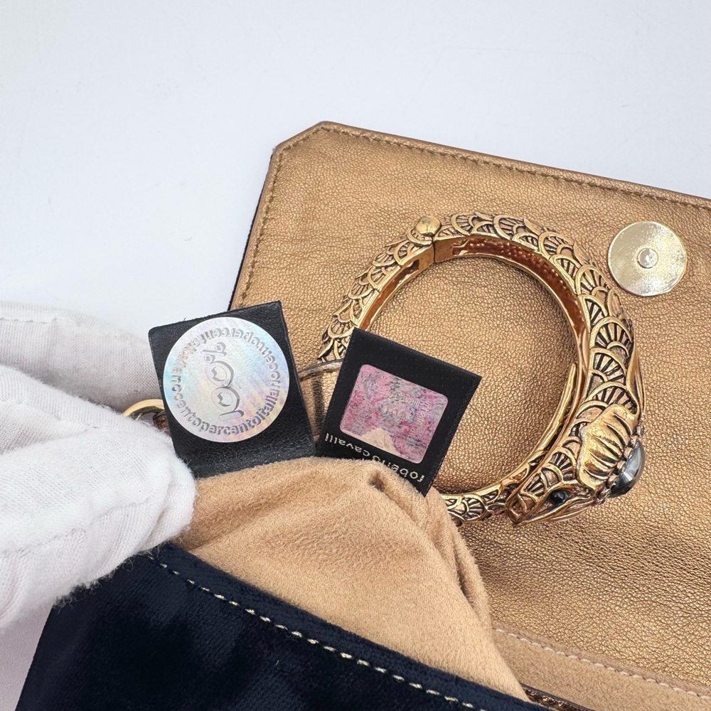 Roberto Cavalli Black Velvet Serpent Bracelet Clutch - Picture 12 of 13